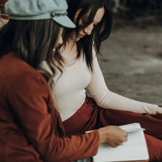 August 14 - Parlay House | SF: Books, Babes & Backstories